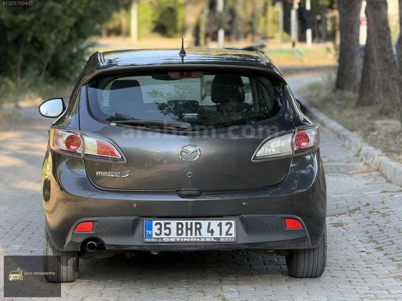 MAZDA 3 1.6 İMPRESSİVE OTOMATİK SUNROOF