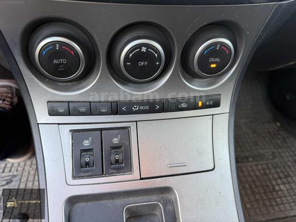 MAZDA 3 1.6 İMPRESSİVE OTOMATİK SUNROOF
