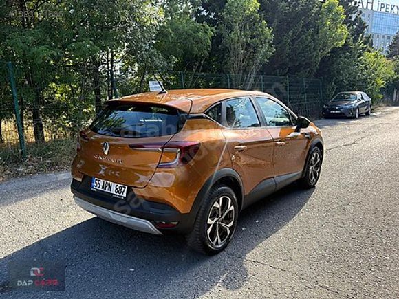 HATASIZ 2022 MODEL RENAULT CAPTUR HİBRİT