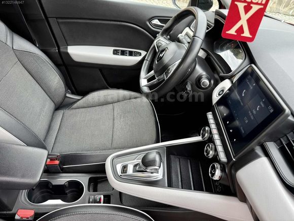 2020 MODEL CAPTUR 1.3 TCe İCON EDC ÇİFT RENK SADECE 45.000 KMDE.