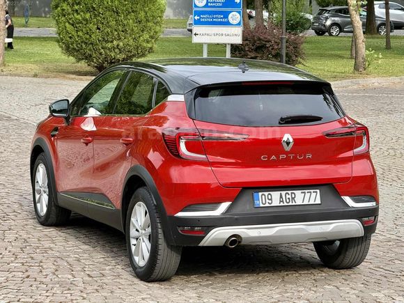 2020 MODEL CAPTUR 1.3 TCe İCON EDC ÇİFT RENK SADECE 45.000 KMDE.