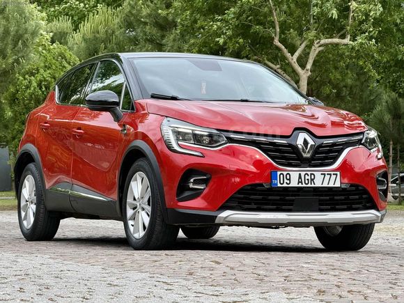 2020 MODEL CAPTUR 1.3 TCe İCON EDC ÇİFT RENK SADECE 45.000 KMDE.