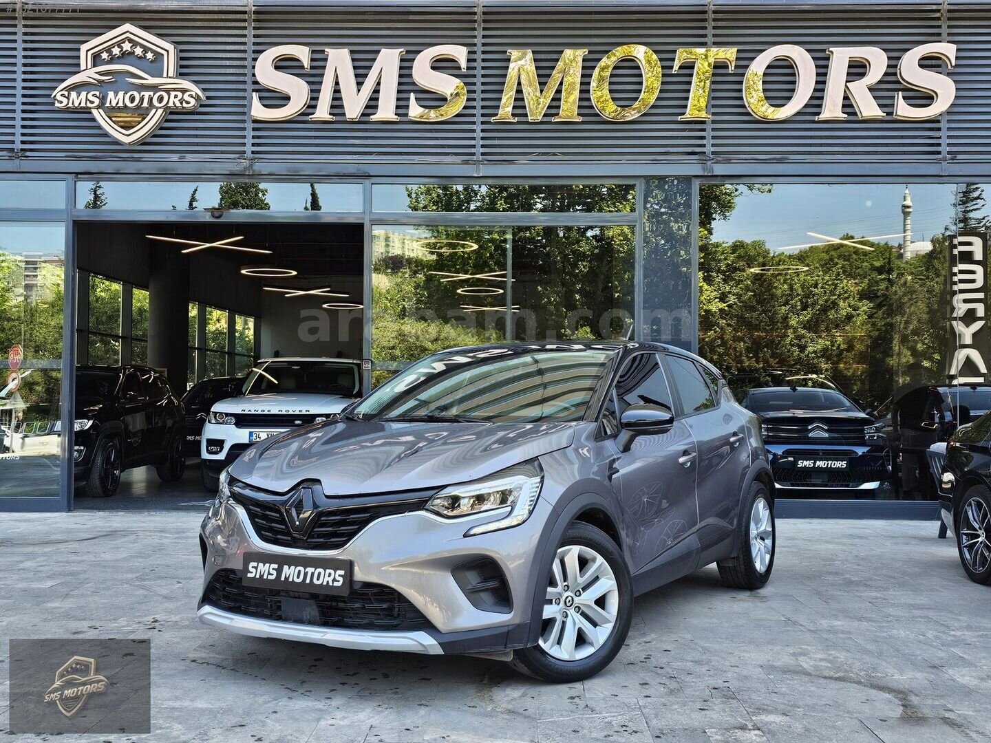 Galeriden Renault Captur 1.3 TCe Touch 2022 Model İstanbul 97.190 km Gri 1