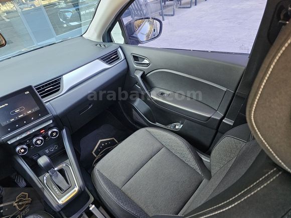 SMS MOTORS 2023 RENAULT CAPTUR 1.3TCE TOUCH PLUS 460 BİN PEŞİN
