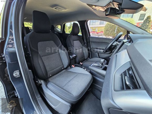 SMS MOTORS 2023 RENAULT CAPTUR 1.3TCE TOUCH PLUS 460 BİN PEŞİN