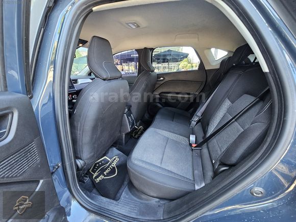 SMS MOTORS 2023 RENAULT CAPTUR 1.3TCE TOUCH PLUS 460 BİN PEŞİN