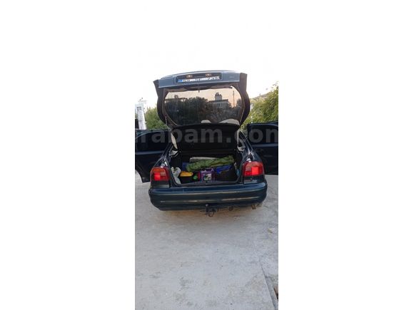 Sahibinden Ford Mondeo 2.0 Ghia 1996 Model