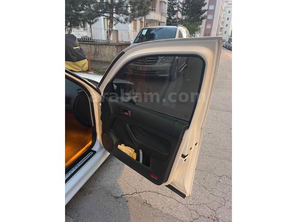 NADİR KALANLARDAN Volkswagen Golf 1.6 Primeline 2003 Model 