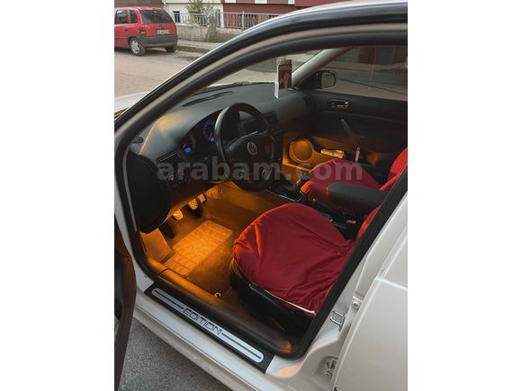 NADİR KALANLARDAN Volkswagen Golf 1.6 Primeline 2003 Model 