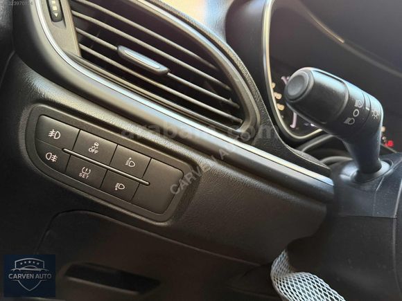 CARVEN AUTO'DAN 2018 FİAT EGEA 1.6 MULTİJET LOUNGE PLUS BOYASIZ