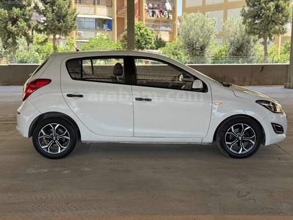 SIFIR1 AUTO'dan HYUNDAİ İ20