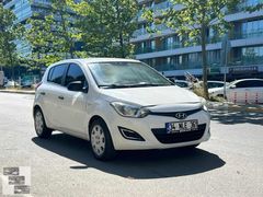 2014 MODEL HYUNDAİ İ20 1.4 OTOMATİK 160 BİN KM