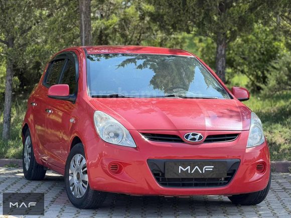 MAF AUTO - 2011 HYUNDAI İ20 1.4CVVT - DÜŞÜK KM - TEMİZ - BAKIMLI