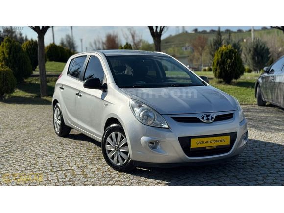 Hyundai İ20 1.4 Otomatik 139.xxx Km'de. K.K.12 Taksit.