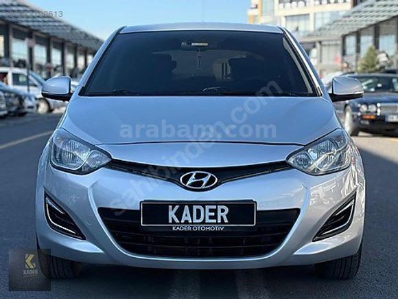 KADER'den HYUNDAİ İ20155.000 KM 1.4CVVT SENSE OTOMATİKDEĞİŞENSİZ