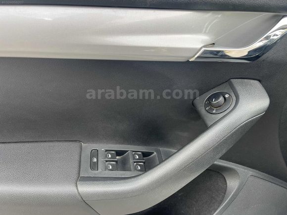SKODA OCTAVİA 1.2 TSI AMBİTİON 138 BİN'DE YARIM PARÇA BOYALI