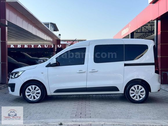 FIRSAT ARACI 2022 EXPRESS COMBİ 1.5 BLUeDCİ JOY 168.### KM