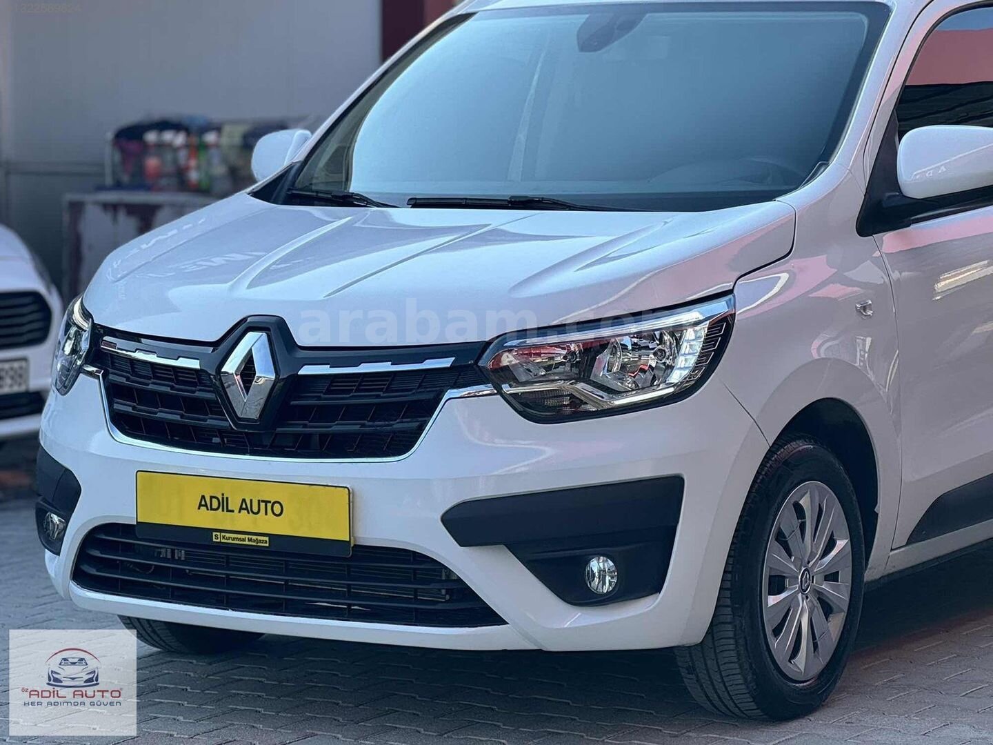 Galeriden Renault Express Combi 1.5 BlueDCI Joy 2022 Model Adana 168.000 km Beyaz 4