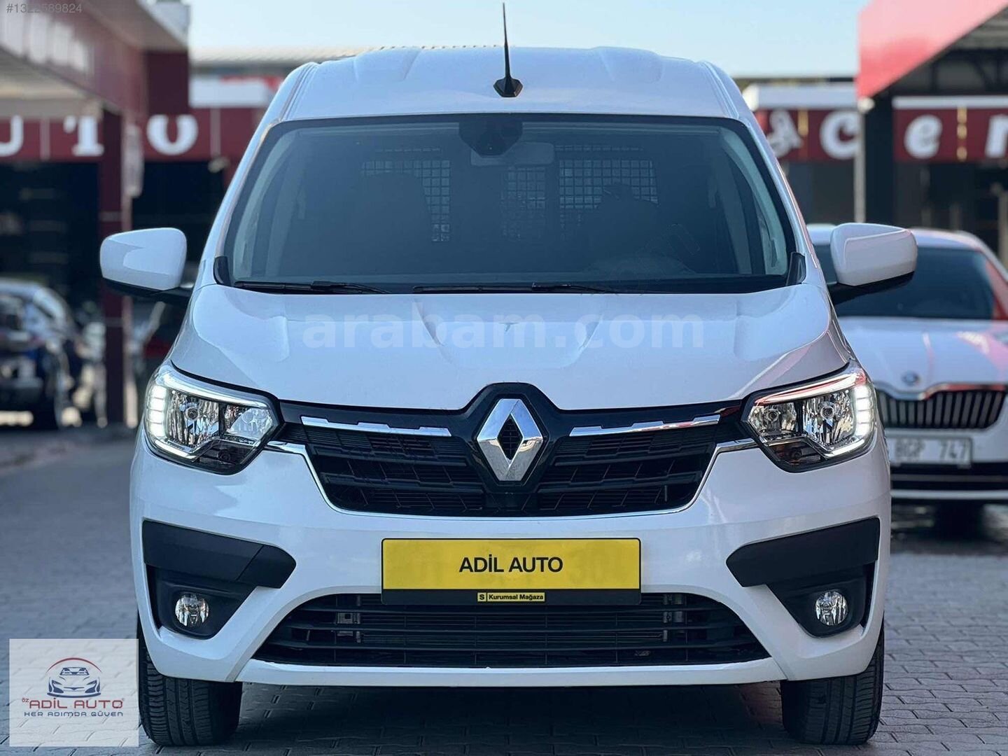 Galeriden Renault Express Combi 1.5 BlueDCI Joy 2022 Model Adana 168.000 km Beyaz 3