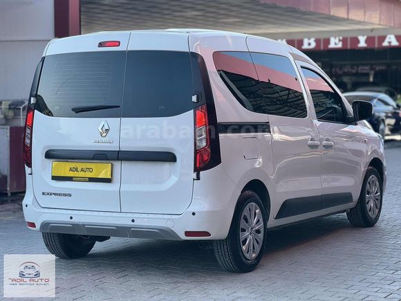FIRSAT ARACI 2022 EXPRESS COMBİ 1.5 BLUeDCİ JOY 168.### KM
