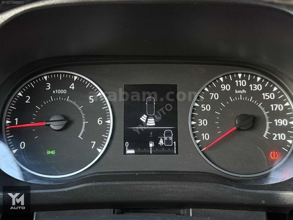 YM AUTO 2022 RENAULT EXPRESS COMBİ 1.5 BlueDCi TOUCH