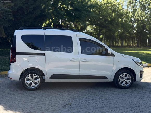 FİYAT DÜŞTÜ 2024 RENAULT EXPRESS 1.5 dCi DÜŞÜK KM, !
