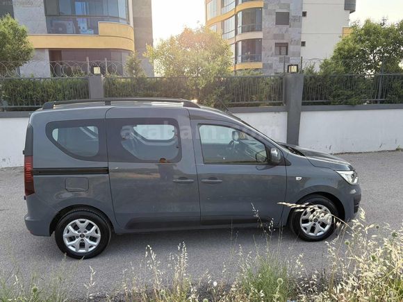 GÜVEN AUTODAN TEMİZ BAKIMLI RENAULT EKSPRESS