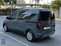 AKINOTO'DAN 2023 RENAULT EXPRESS COMBİ 1.5 JOY 48.000KM BOYASIZ!