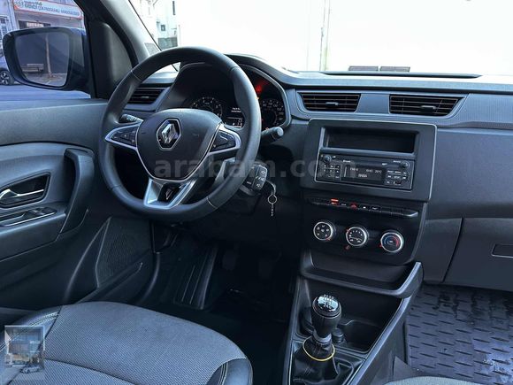 AKINOTO'DAN 2023 RENAULT EXPRESS COMBİ 1.5 JOY 48.000KM BOYASIZ!