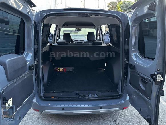AKINOTO'DAN 2023 RENAULT EXPRESS COMBİ 1.5 JOY 48.000KM BOYASIZ!