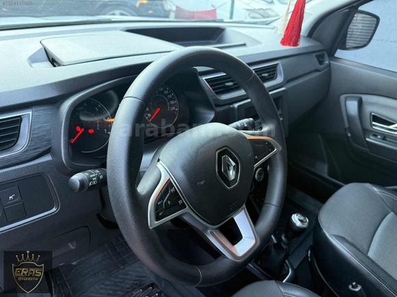 ///ERAS'tan///2022 MODEL RENAULT EXPRESS COMBİ BOYASIZ 80.000 KM