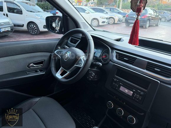 ///ERAS'tan///2022 MODEL RENAULT EXPRESS COMBİ BOYASIZ 80.000 KM