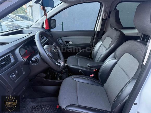///ERAS'tan///2022 MODEL RENAULT EXPRESS COMBİ BOYASIZ 80.000 KM