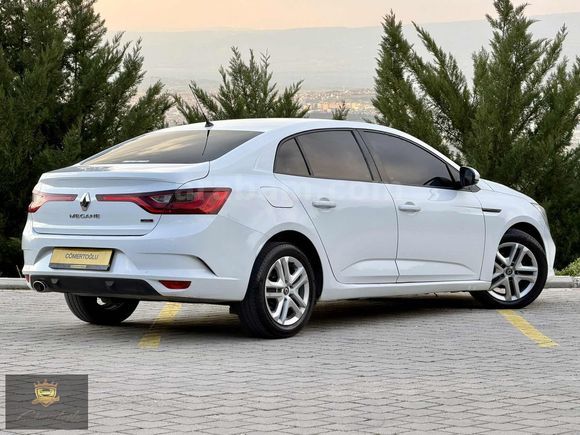 ***2016 MODEL RENAULT MEGANE 4 ***