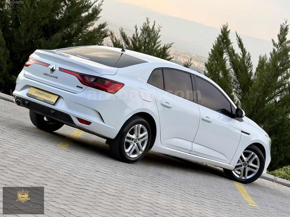 ***2016 MODEL RENAULT MEGANE 4 ***