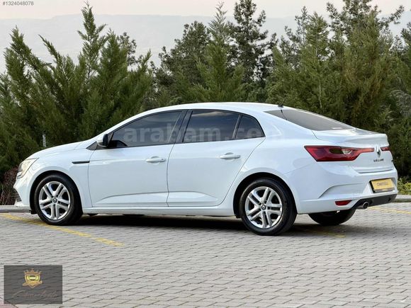 ***2016 MODEL RENAULT MEGANE 4 ***