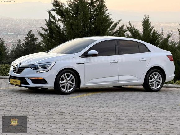 ***2016 MODEL RENAULT MEGANE 4 ***