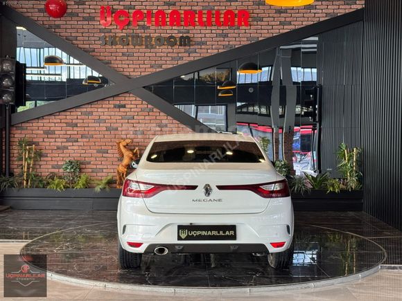ÜÇPINARLILAR'DAN 22019 RENAULT MEGANE 1.5 DCİ JOY PLUS HATASIZ