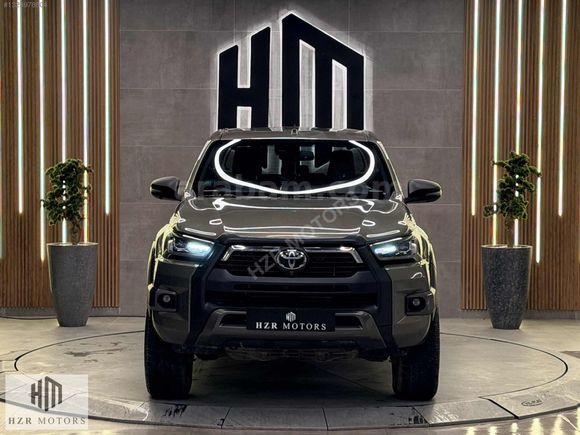 HZR MOTORS 2021 HATASIZ TOYOTA HİLUX INVİNCİBLE 2.4 4X4 360 JBL