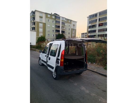 Sahibinden Renault Kangoo Multix 1.5 dCi Authentique 2006 Model Bursa 302.827 km Beyaz