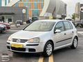 EMRE_DEN_2004_WV_GOLF_1_6_OTOMATİK_VİTES_144_BİN_KM_EMSALSİZ____