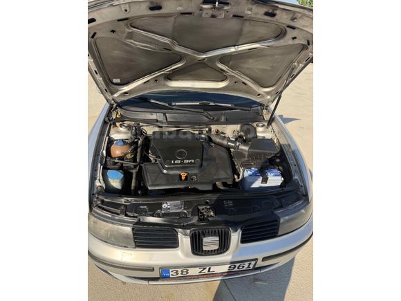 Sahibinden Seat Leon 1.6 Stella 2001 Model 