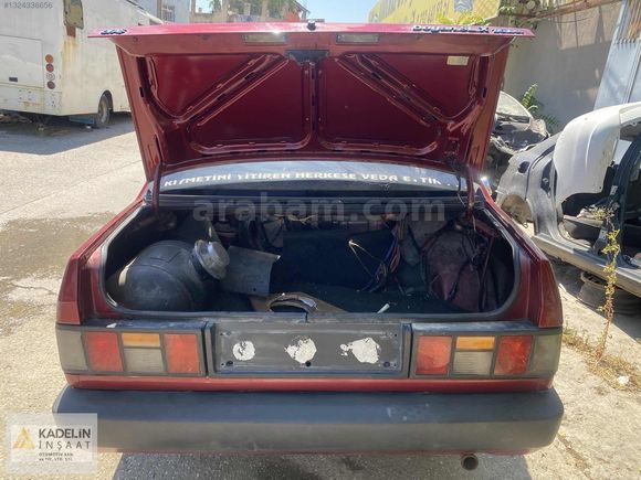98 MODEL DOĞAN SLX 1.6İE KAPORTA HASARLI