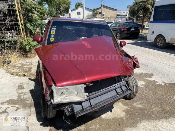 98 MODEL DOĞAN SLX 1.6İE KAPORTA HASARLI