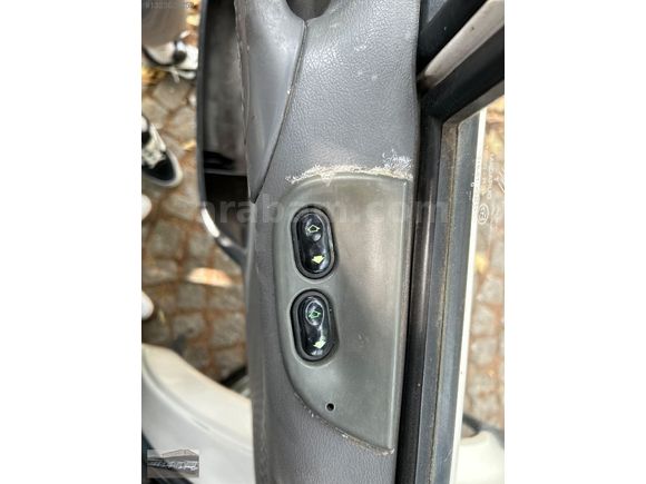 ŞENTÜRK'TEN 2000 MODEL BÜYÜK MOTOR MASRAFSIZ CAM GİBİ 100V