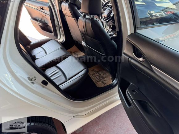 2018 HONDA CİVİC 1,6 İ-DTEC ECECUTİVE 120 HP DEĞİŞENSİZ