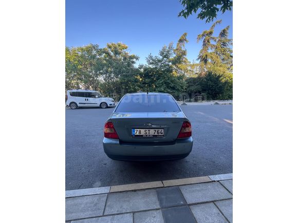 Otomatik Toyota Corolla 1.6 Sol 2004 Model