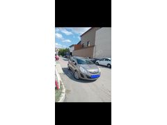 Sahibinden Opel Corsa 1.2 Twinport Essentia 2013 Model  177.000 km Gri