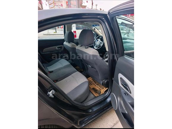 Sahibinden Chevrolet Cruze 1.6 LS 2010 Model