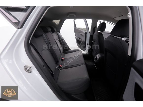 2017 MODEL SEAT LEON 1.6 HDI STYLE